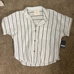 Lucky Brand Button up Short sleeve top